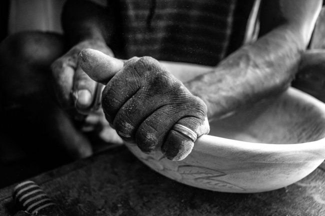 Изучение принципов черно-белой фотографии: создание мощных и вызывающих воспоминания изображений